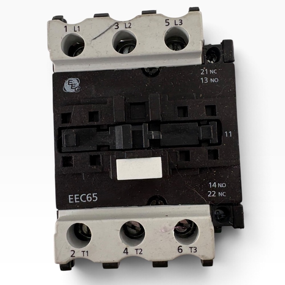 EEC EEC65 Magnetic Contactor 3 Pole 65A 24V Coil 80A Ith Motor Starter Black